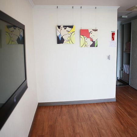 Tongyeong Bay Condo Hotel Kültér fotó